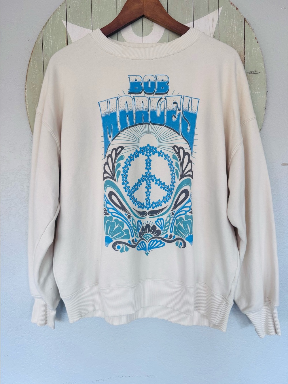 American Eagle bob marley graphic crewneck sweatshirt xs